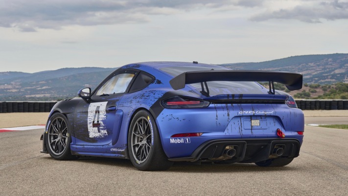 Porsche 718 Cayman GT4 RS Clubsport 2022. Desktop wallpaper