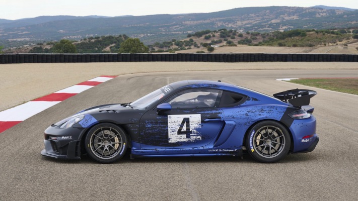 Porsche 718 Cayman GT4 RS Clubsport 2022. Desktop wallpaper