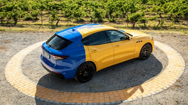 Maserati Levante Hybrid Fuoriserie Bicolor 2021. Desktop wallpaper