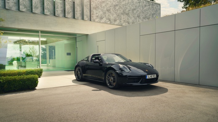 Porsche 911 Targa 4 GTS 50th Anniversary Edition 2022. Desktop wallpaper