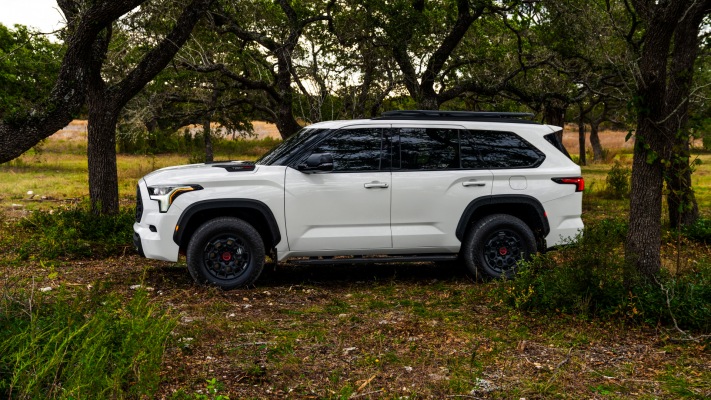 Toyota Sequoia TRD Pro 2023. Desktop wallpaper