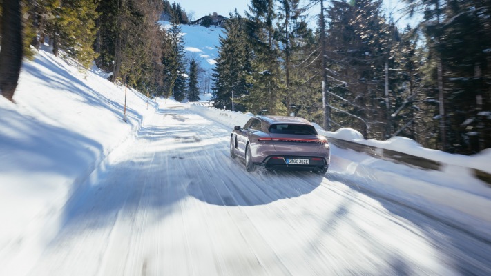 Porsche Taycan Sport Turismo 2022. Desktop wallpaper
