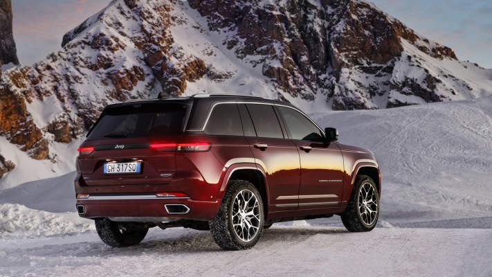Jeep Grand Cherokee 4xe 2022. Desktop wallpaper