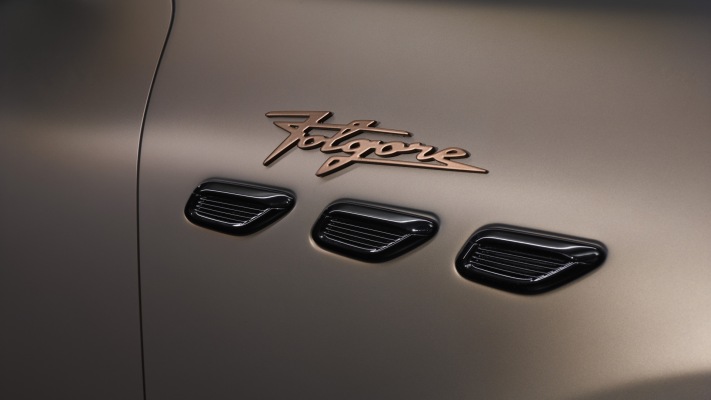 Maserati Grecale Folgore 2023. Desktop wallpaper