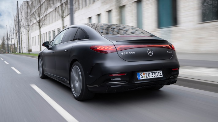Mercedes-Benz EQE 500 4MATIC 2023. Desktop wallpaper