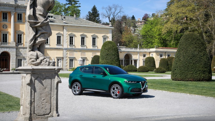 Alfa Romeo Tonale Ti 2023. Desktop wallpaper