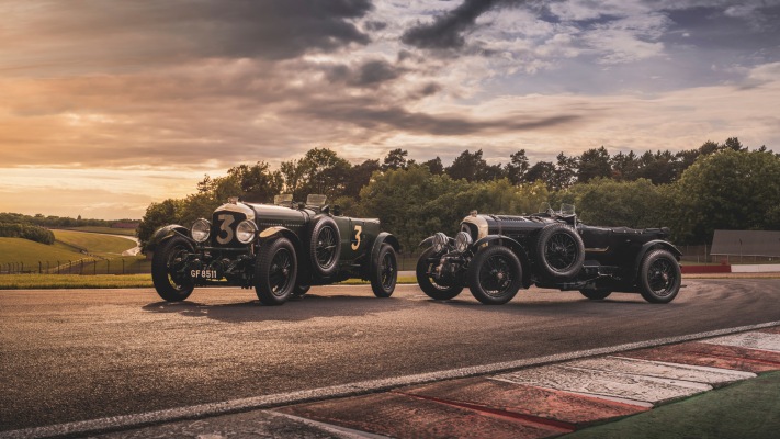Bentley Speed Six Continuation 2022. Desktop wallpaper