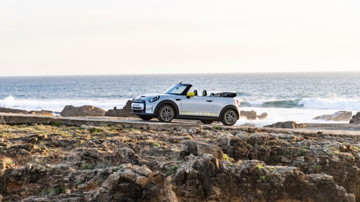 MINI Cooper SE Convertible Concept 2022. Desktop wallpaper