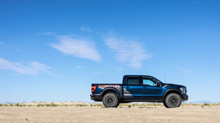 Ford F-150 Raptor R 2023. Desktop wallpaper