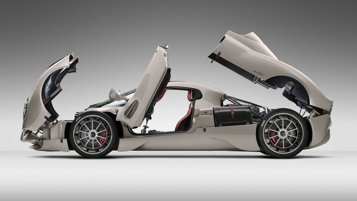 Pagani Utopia 2023. Desktop wallpaper