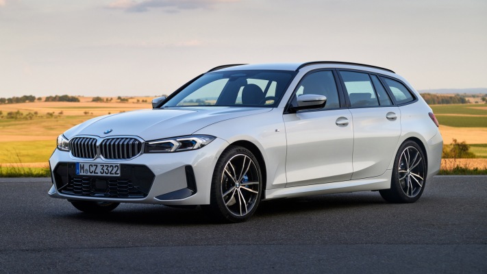 BMW 320d Touring 2023. Desktop wallpaper