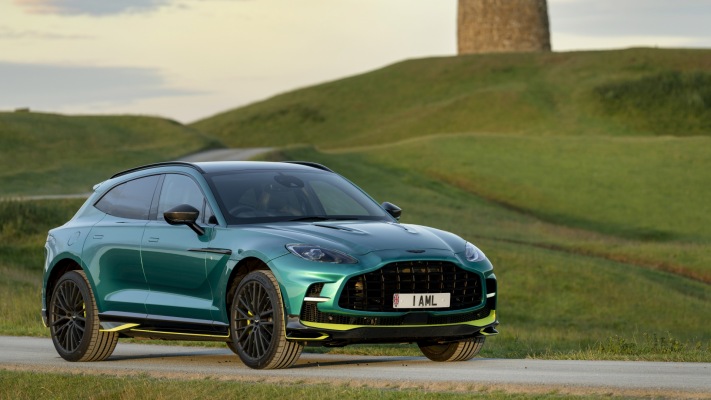 Aston Martin DBX 707 Q 2022 F1 Green 2022. Desktop wallpaper