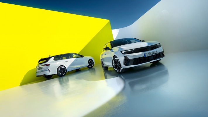 Opel Astra GSe 2023. Desktop wallpaper