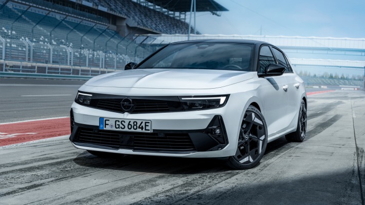 Opel Astra GSe 2023. Desktop wallpaper
