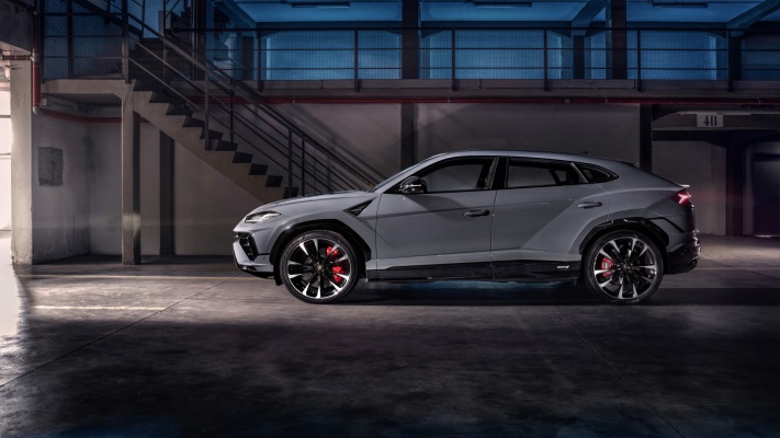 Lamborghini Urus S 2023. Desktop wallpaper