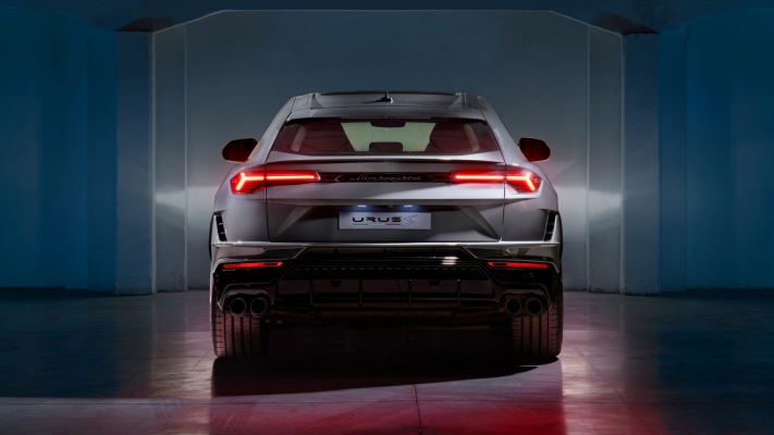 Lamborghini Urus S 2023. Desktop wallpaper