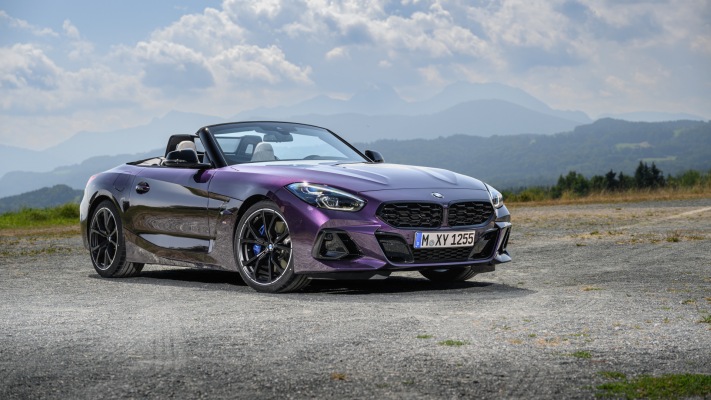 BMW Z4 M40i 2023. Desktop wallpaper