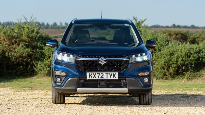 Suzuki S-Cross Full Hybrid UK Version 2022. Desktop wallpaper