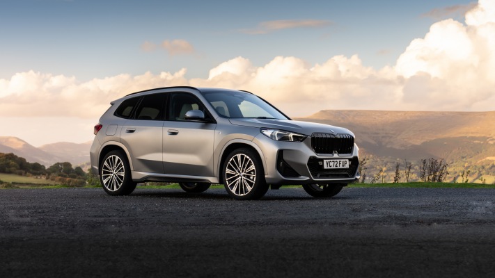 BMW X1 xDrive23i M Sport UK Version 2023. Desktop wallpaper