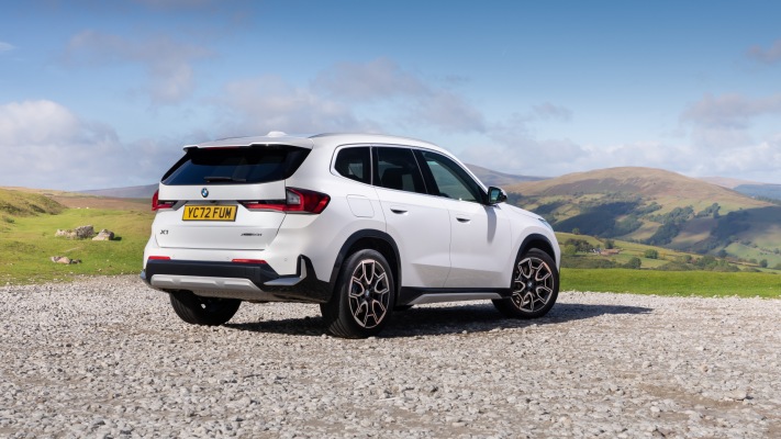 BMW X1 xDrive23i xLine UK Version 2023. Desktop wallpaper