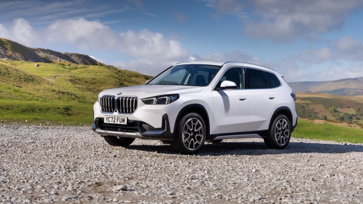 BMW X1 xDrive23i xLine UK Version 2023. Desktop wallpaper