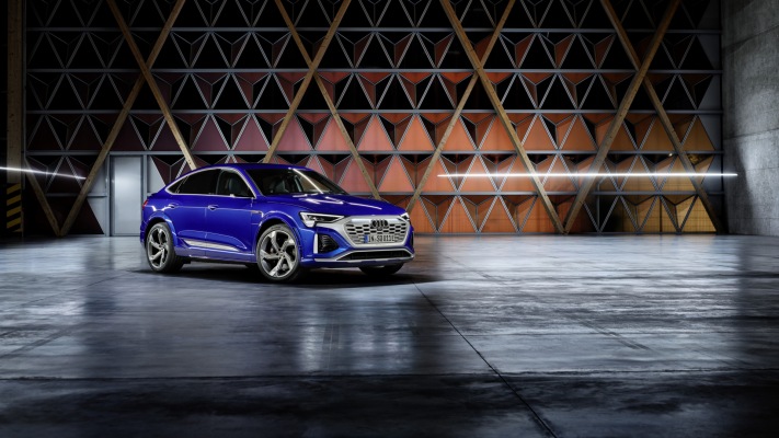 Audi SQ8 Sportback e-tron quattro 2024. Desktop wallpaper