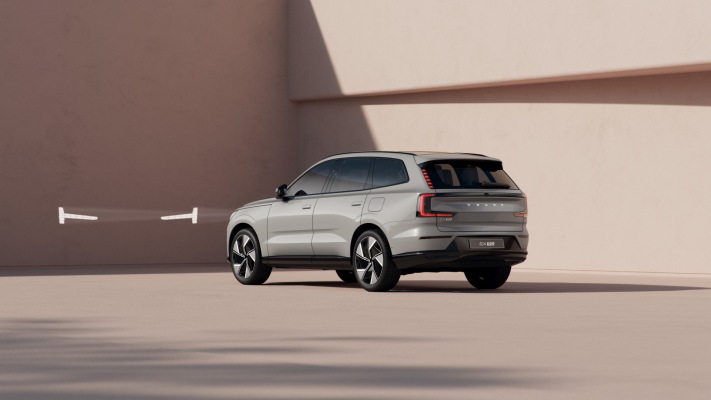 Volvo EX90 2024. Desktop wallpaper