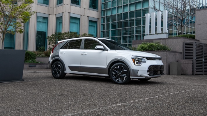 Kia Niro EV USA Version 2023. Desktop wallpaper