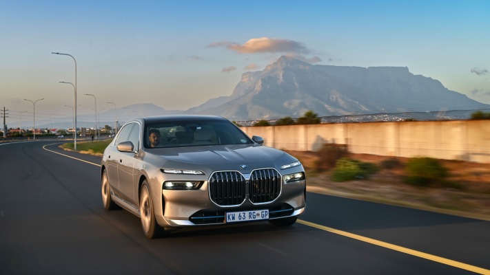 BMW i7 xDrive60 South Africa Version 2023. Desktop wallpaper