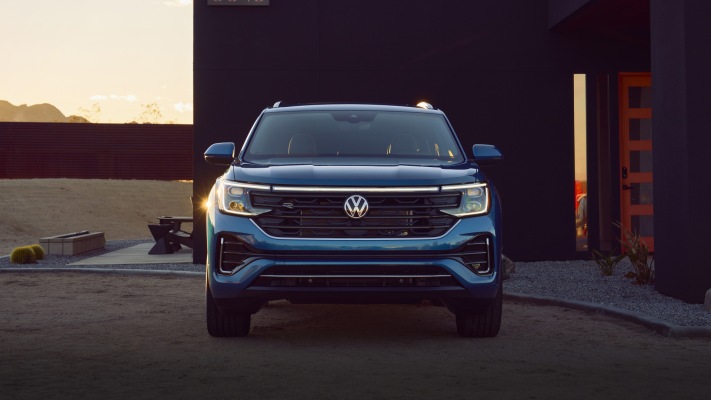 Volkswagen Atlas Cross Sport SEL 2024. Desktop wallpaper