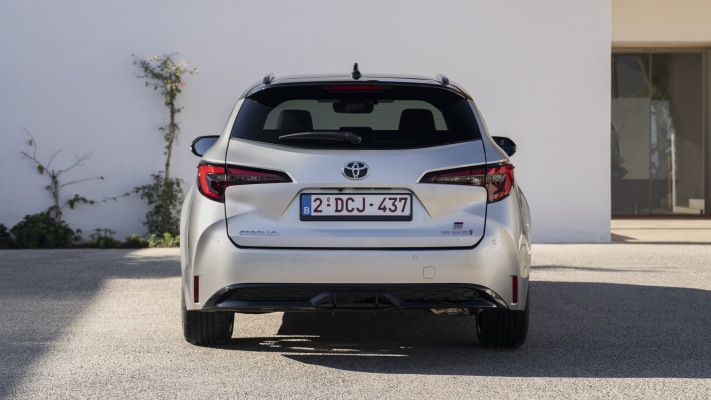 Toyota Corolla Touring Sports 2023. Desktop wallpaper
