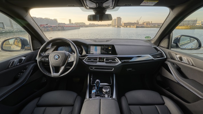 BMW iX5 Hydrogen Concept 2023. Desktop wallpaper