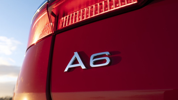 Audi A6 Avant 50 TFSI e quattro UK Version 2023. Desktop wallpaper