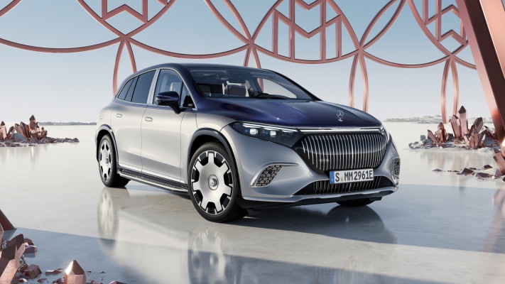 Mercedes-Maybach EQS SUV 2024. Desktop wallpaper