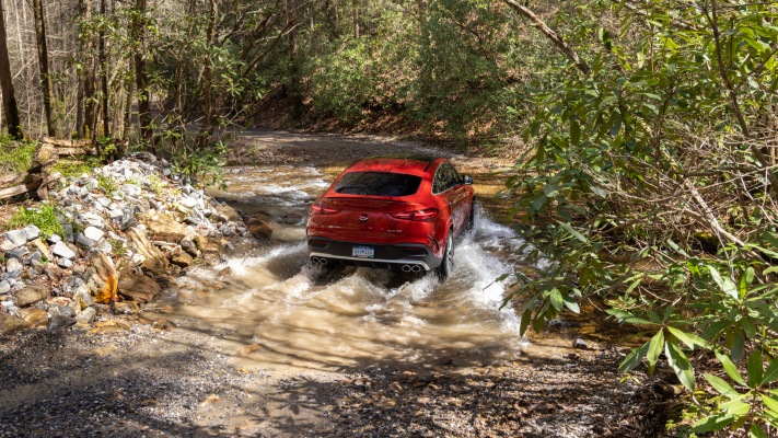 Mercedes-AMG GLE 53 Coupe USA Version 2024. Desktop wallpaper