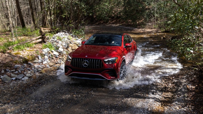 Mercedes-AMG GLE 53 Coupe USA Version 2024. Desktop wallpaper