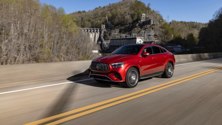 Mercedes-AMG GLE 53 Coupe USA Version 2024. Desktop wallpaper