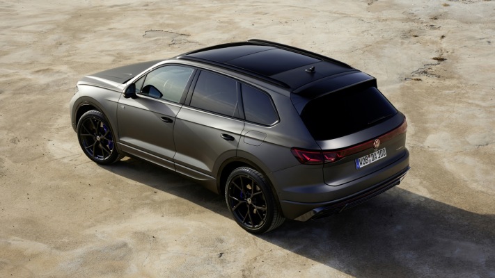 Volkswagen Touareg R eHybrid 2024. Desktop wallpaper