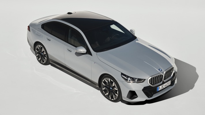 BMW i5 2024. Desktop wallpaper