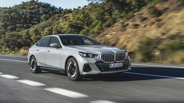 BMW i5 2024. Desktop wallpaper