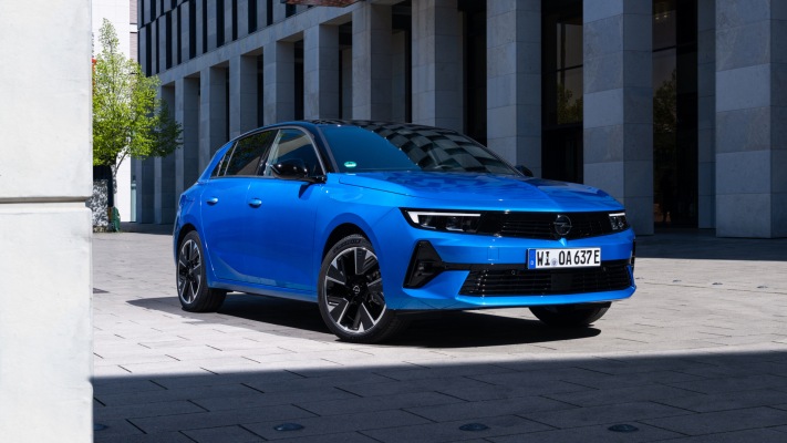 Opel Astra Electric 2023. Desktop wallpaper