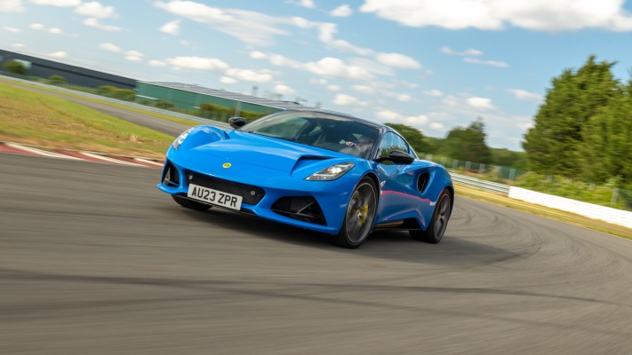 Lotus Emira i4 First Edition 2024. Desktop wallpaper