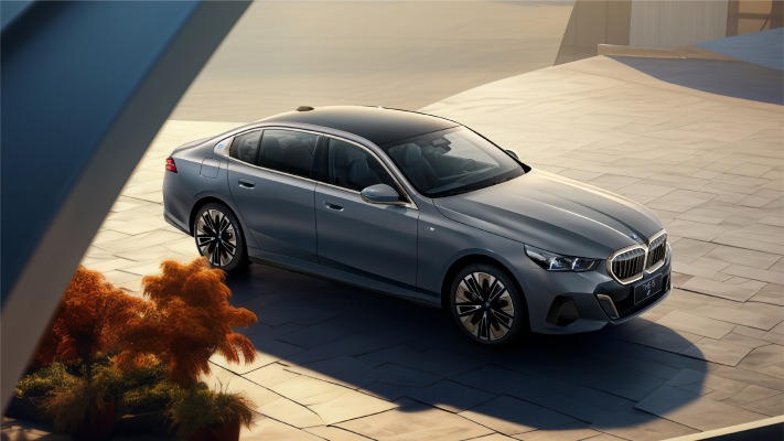 BMW i5 China Version 2024. Desktop wallpaper