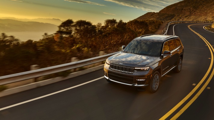 Jeep Grand Cherokee L Summit Reserve 2024. Desktop wallpaper