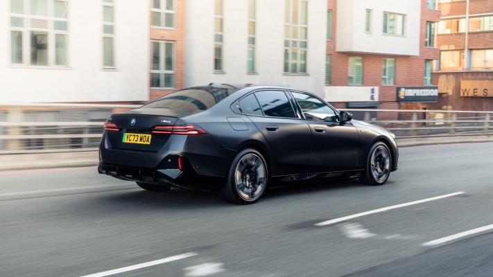 BMW i5 M60 xDrive UK Version 2024. Desktop wallpaper