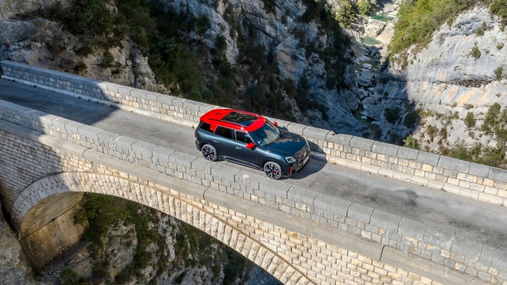 MINI John Cooper Works Countryman ALL4 2024. Desktop wallpaper