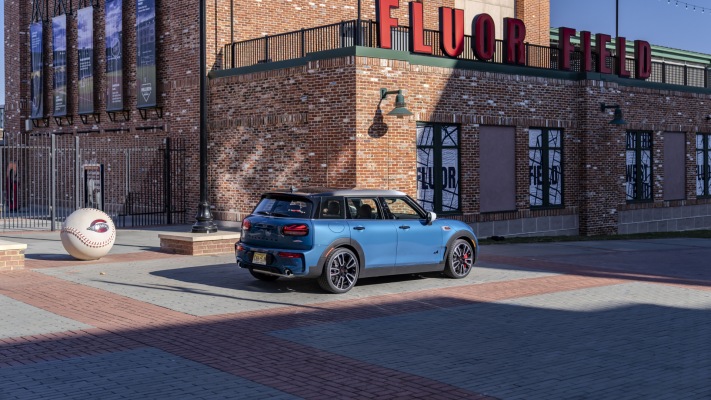 MINI John Cooper Works Clubman USA Version 2023. Desktop wallpaper