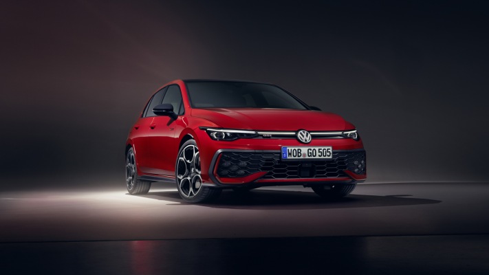 Volkswagen Golf VIII GTI 2024. Desktop wallpaper