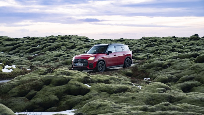 MINI Countryman S ALL4 JCW Trim 2024. Desktop wallpaper