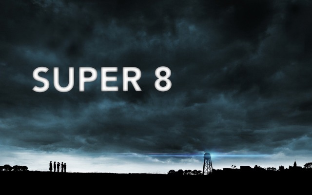 Super 8. Desktop wallpaper